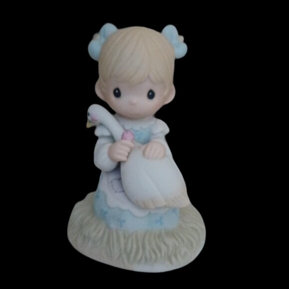 Precious Moments Figurine #5213R, 1999 Limited Edition - Picture 1 of 5